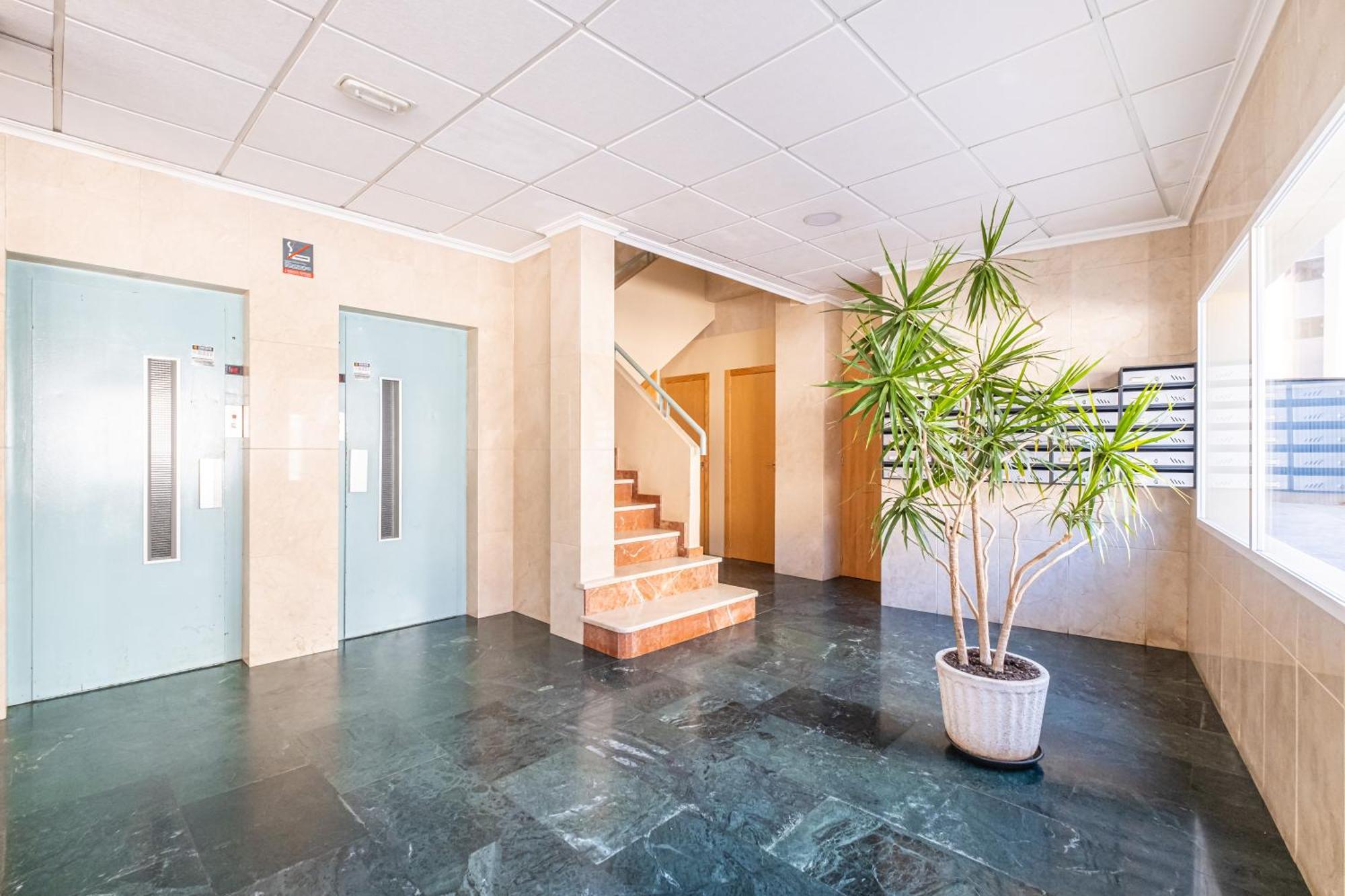 Niza 11-a Levante Appartement
